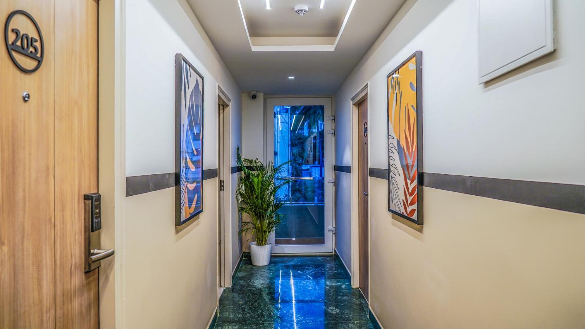 Olive Hotel Millers Road By Embassy Group Bangalore Exterior foto